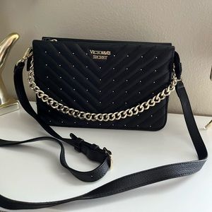 Victoria’s Secret crossbody purse - excellent condition